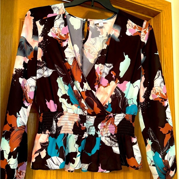 bar III - multi color blouse, size L - Picture 1 of 5